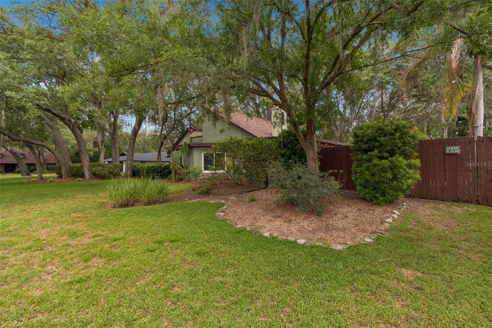 2525 VICTARRA CIR, LUTZ, FL, 33559