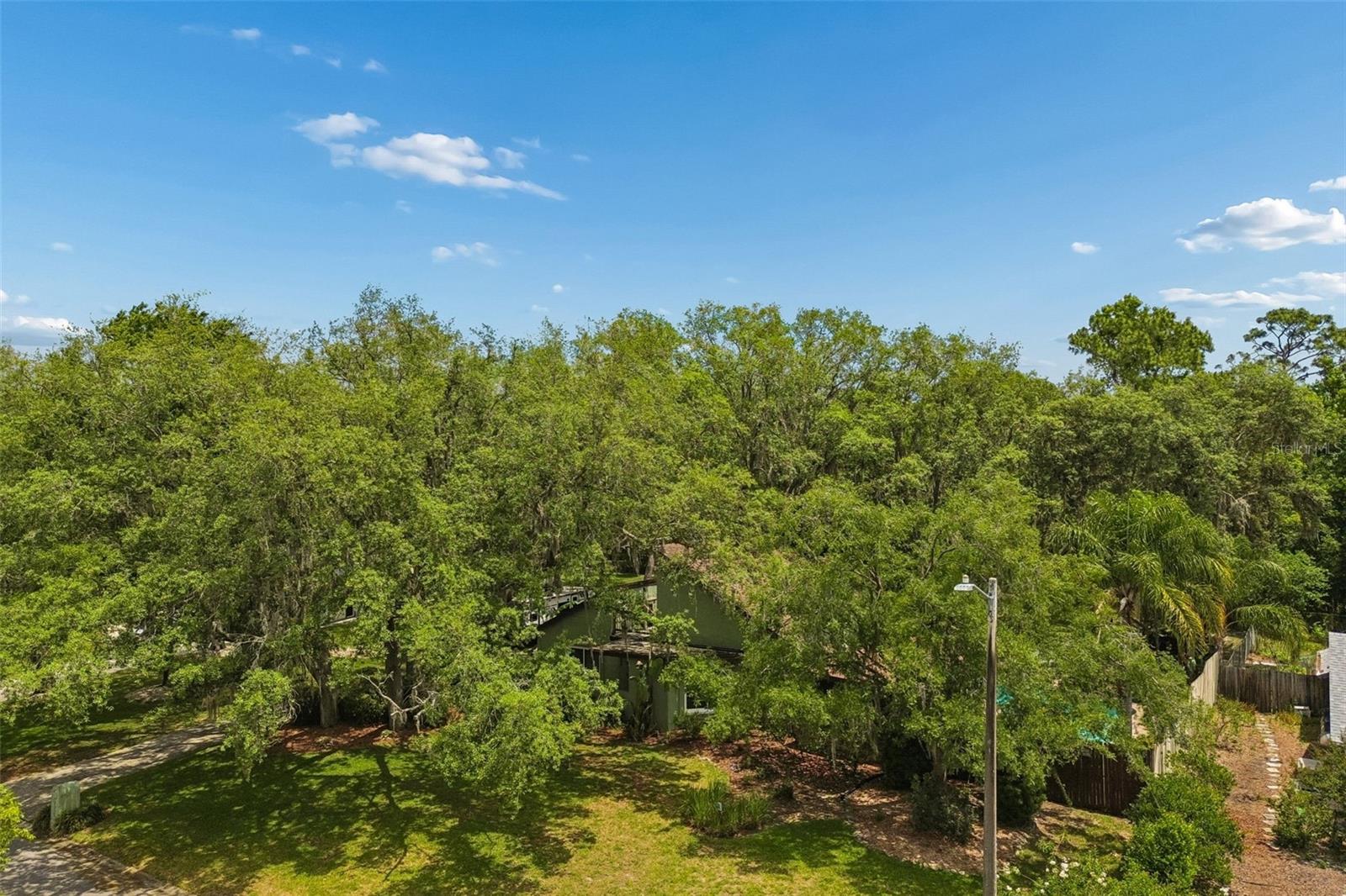 2525 VICTARRA CIR, LUTZ, FL, 33559