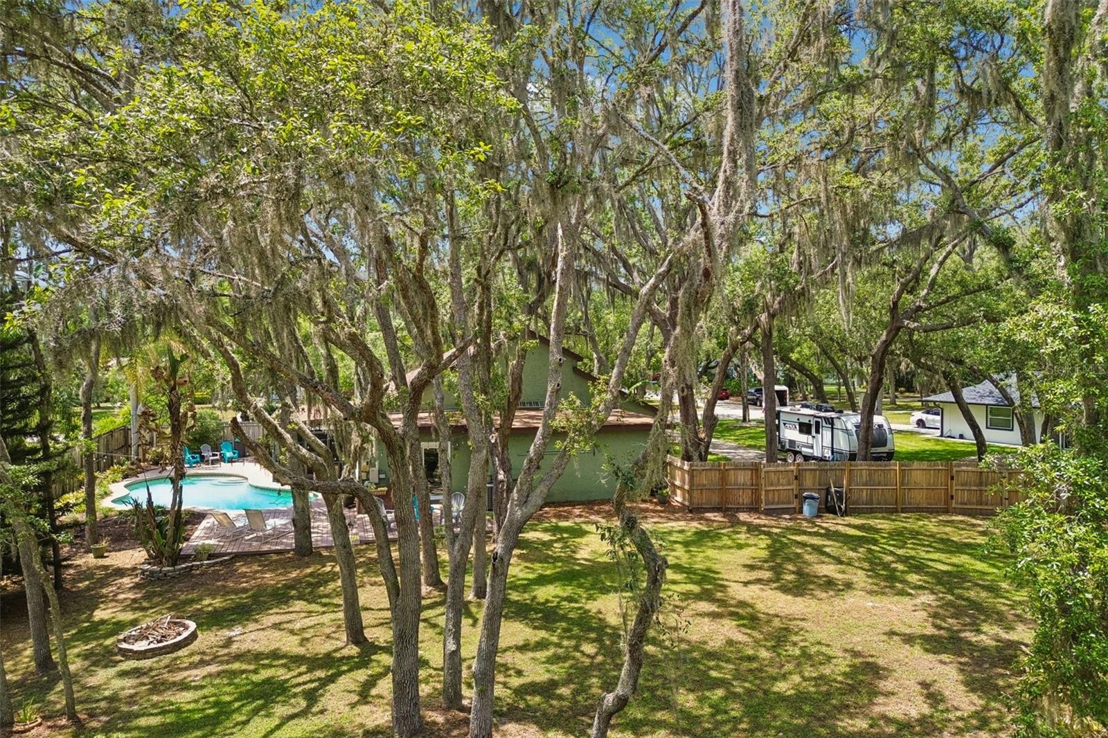 2525 VICTARRA CIR, LUTZ, FL, 33559