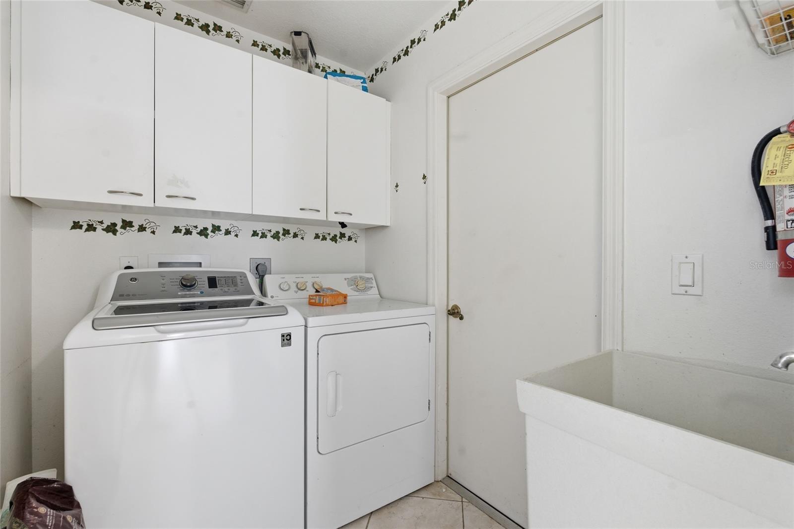 257 BROADMOOR LN, ROTONDA WEST, FL, 33947
