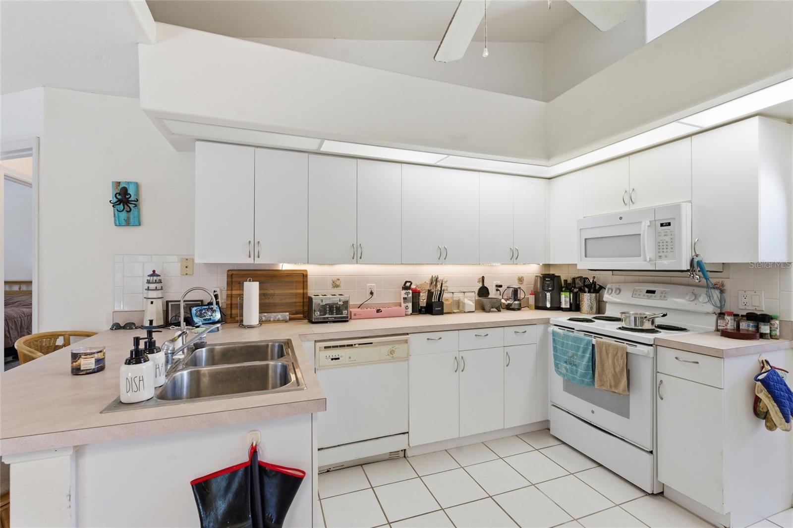 257 BROADMOOR LN, ROTONDA WEST, FL, 33947