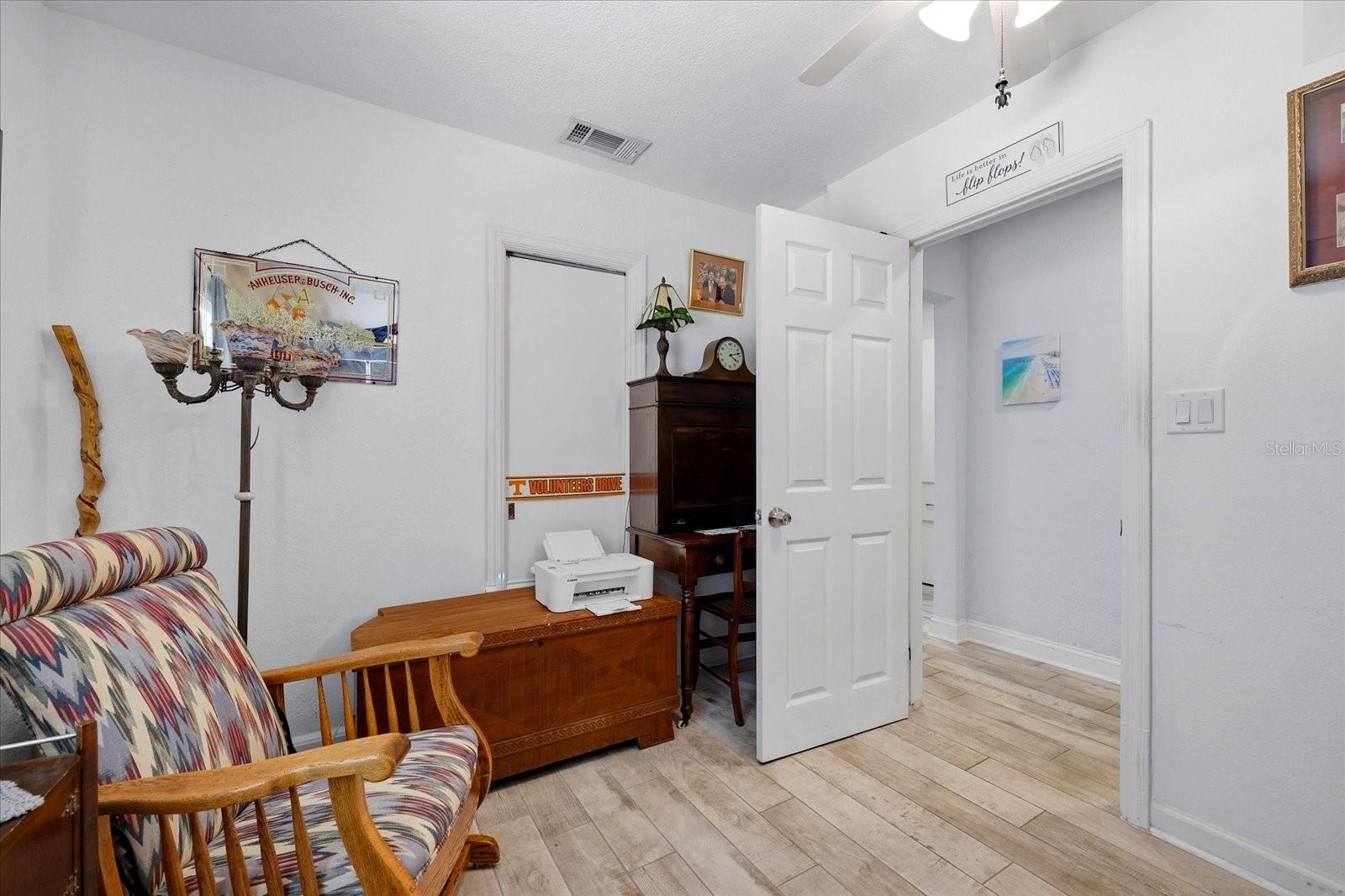 712 S GLENWOOD AVE, CLEARWATER, FL, 33756