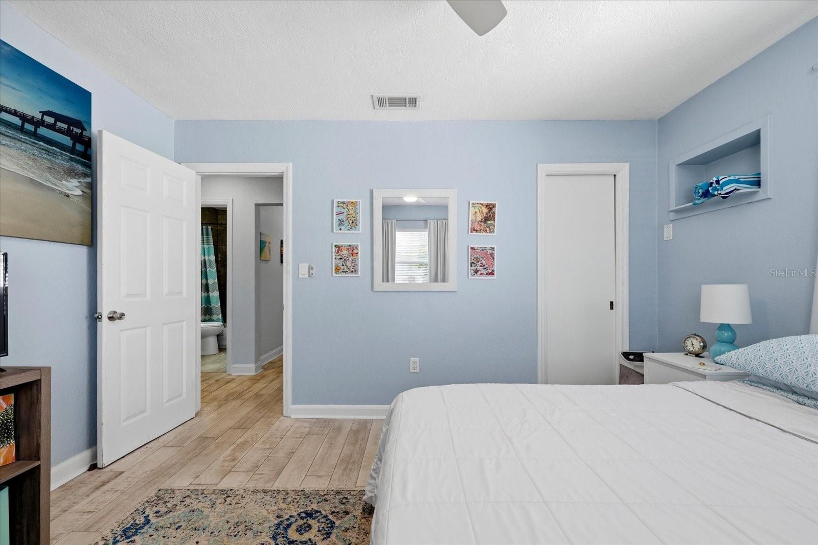 712 S GLENWOOD AVE, CLEARWATER, FL, 33756