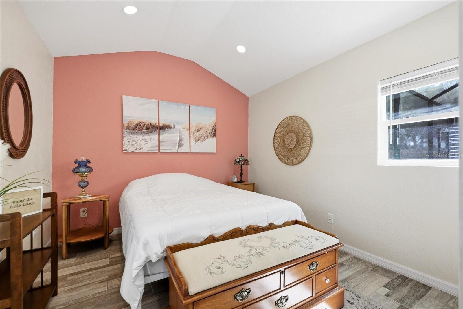 712 S GLENWOOD AVE, CLEARWATER, FL, 33756