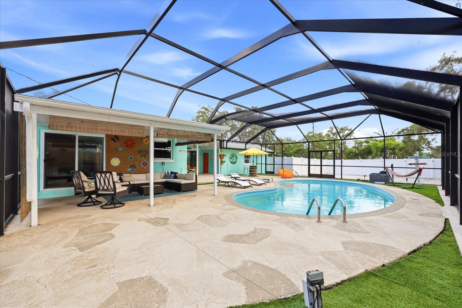 712 S GLENWOOD AVE, CLEARWATER, FL, 33756