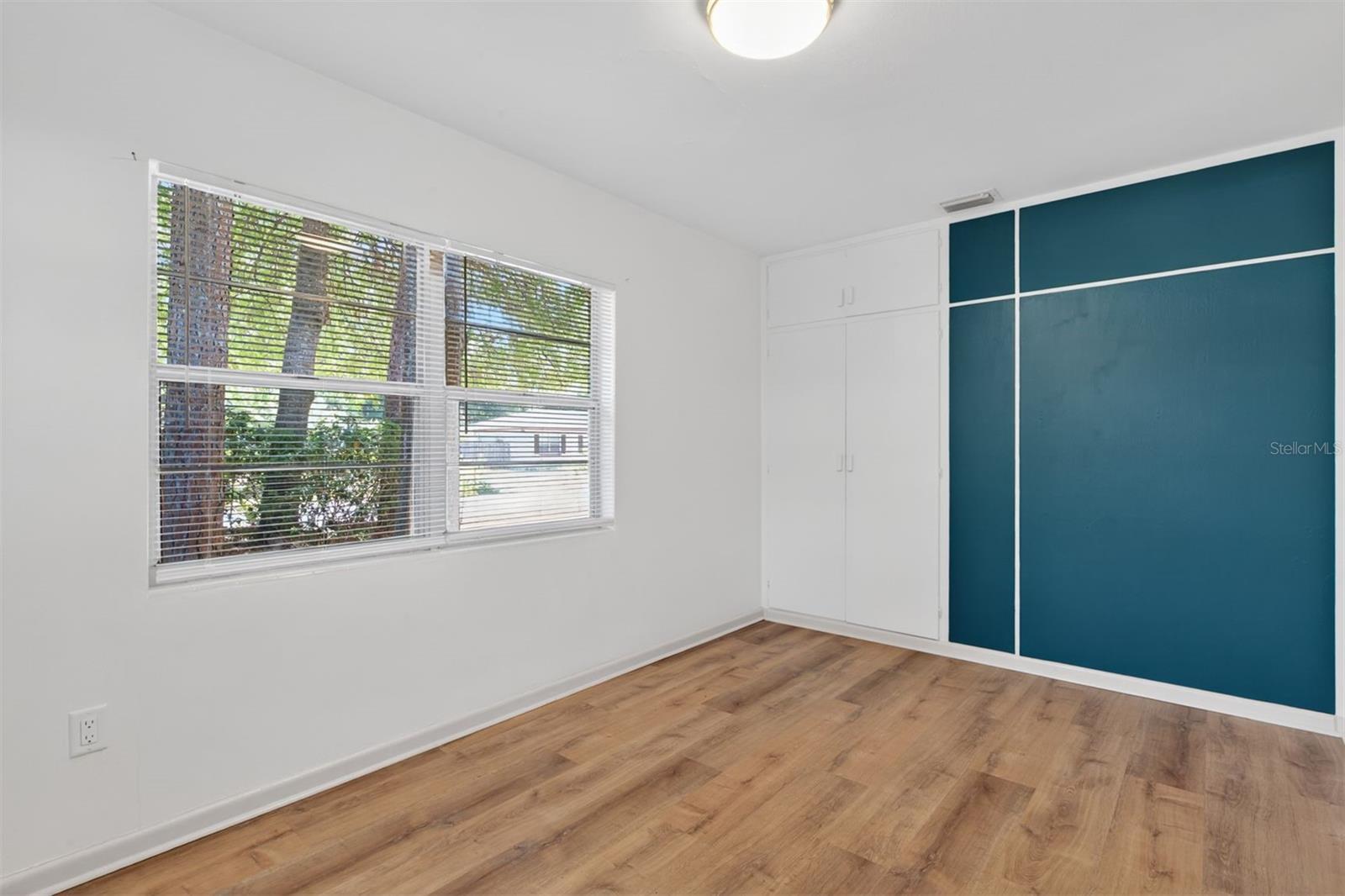 1302 NE 14TH TERRACE, GAINESVILLE, FL, 32601