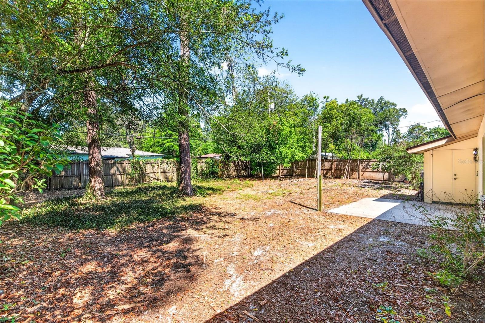 1302 NE 14TH TERRACE, GAINESVILLE, FL, 32601