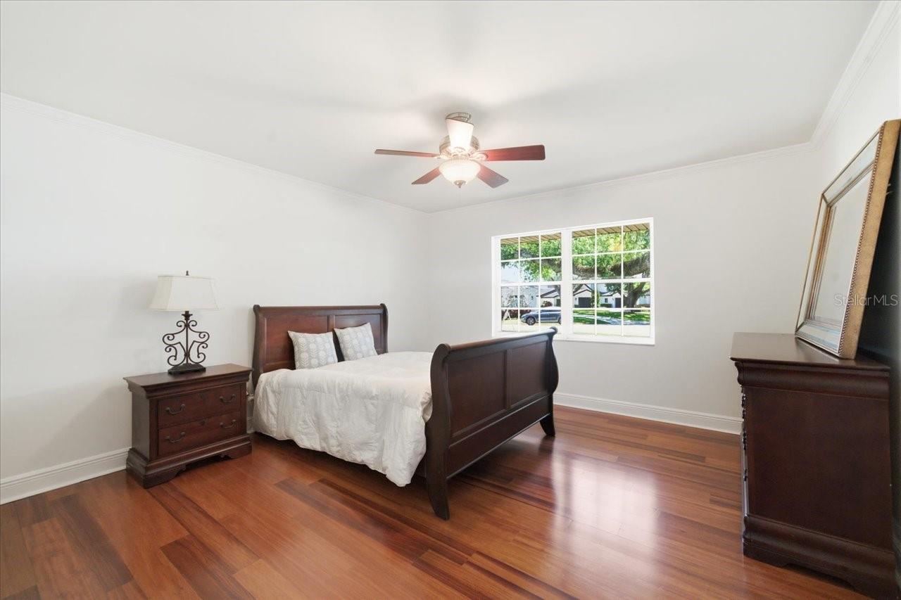 3042 SAMARA DR, TAMPA, FL, 33618