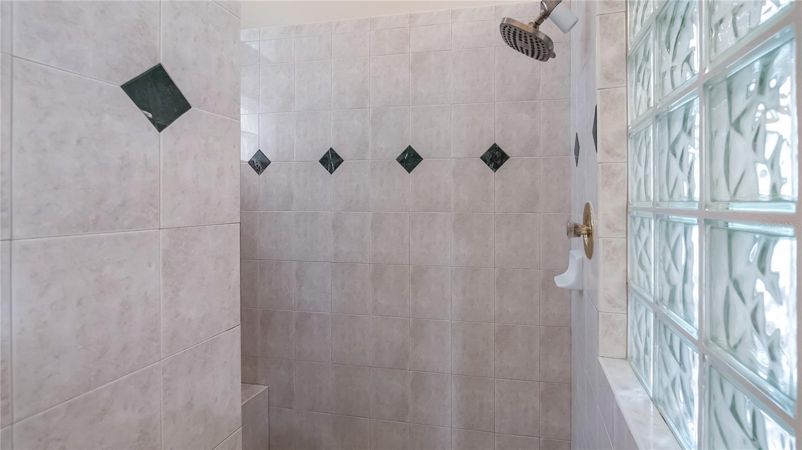 693 STONEFIELD LOOP, LAKE MARY, FL, 32746