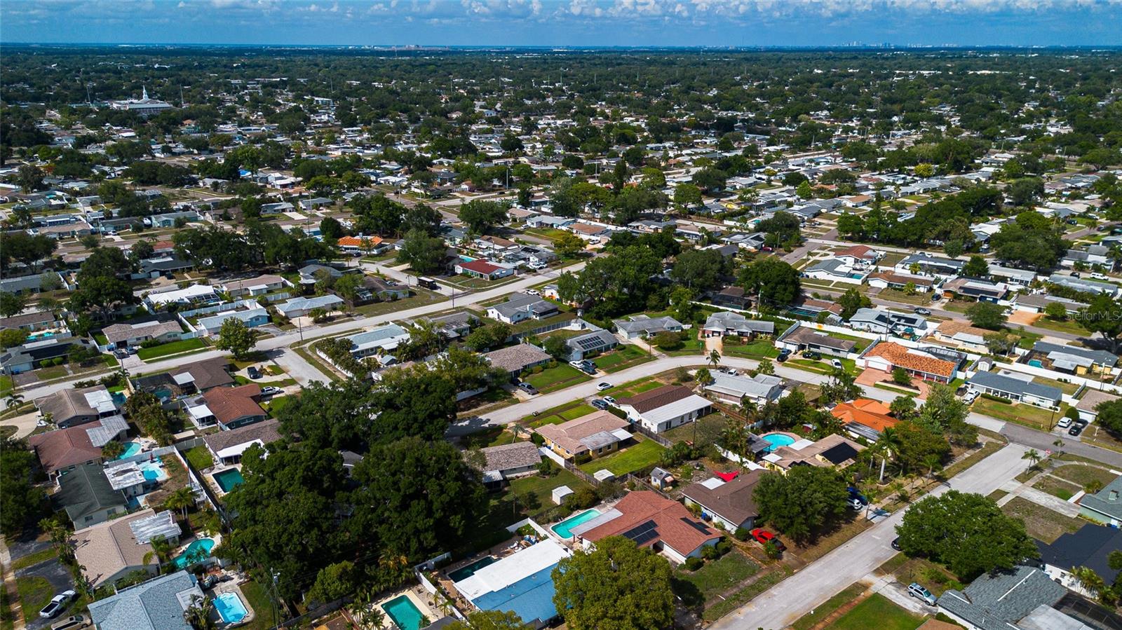 6074 28TH AVE N, ST PETERSBURG, FL, 33710