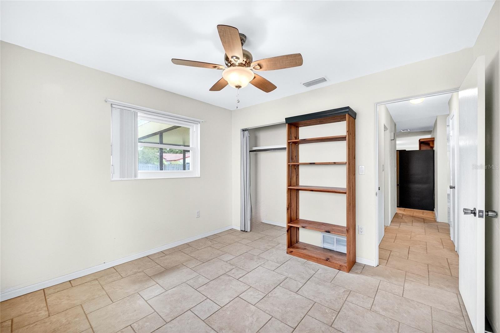 6074 28TH AVE N, ST PETERSBURG, FL, 33710