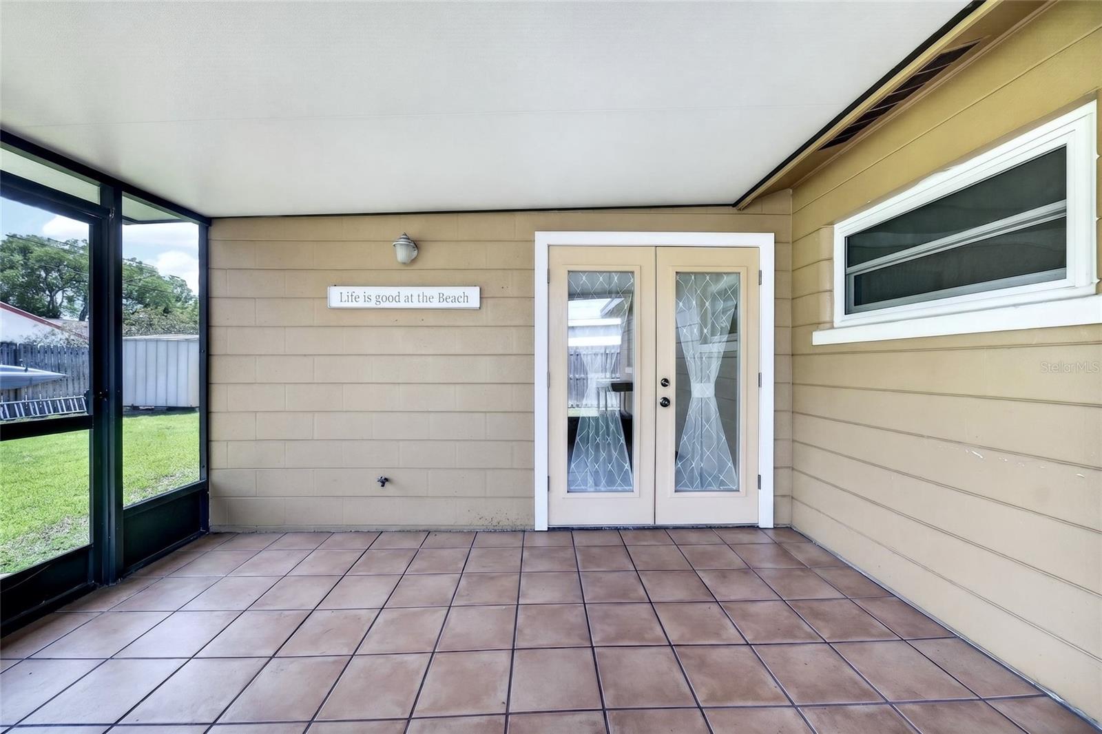 6074 28TH AVE N, ST PETERSBURG, FL, 33710