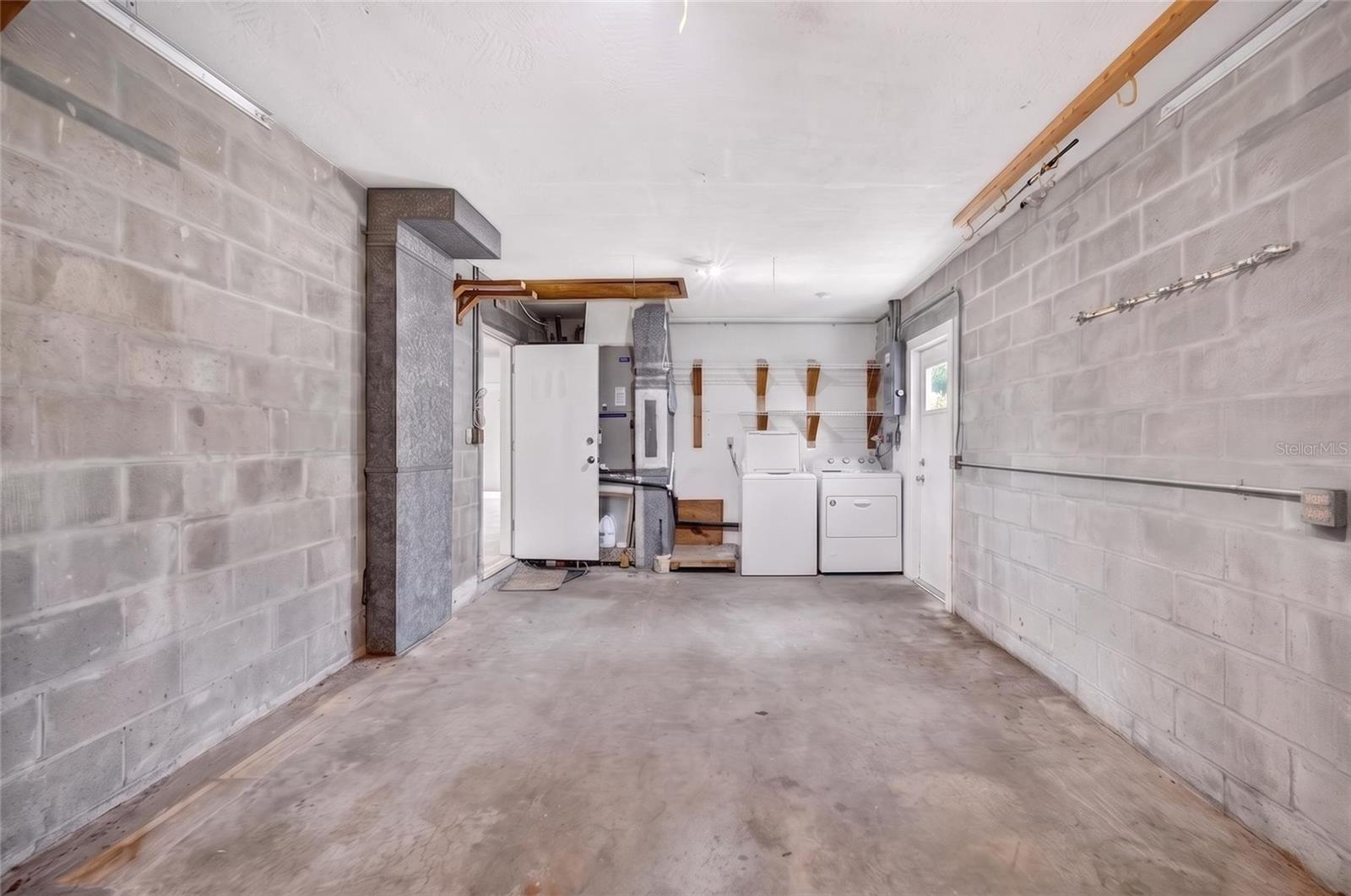 6074 28TH AVE N, ST PETERSBURG, FL, 33710