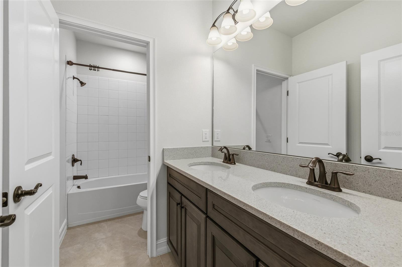 33140 AZALEA RIDGE DR, WESLEY CHAPEL, FL, 33545