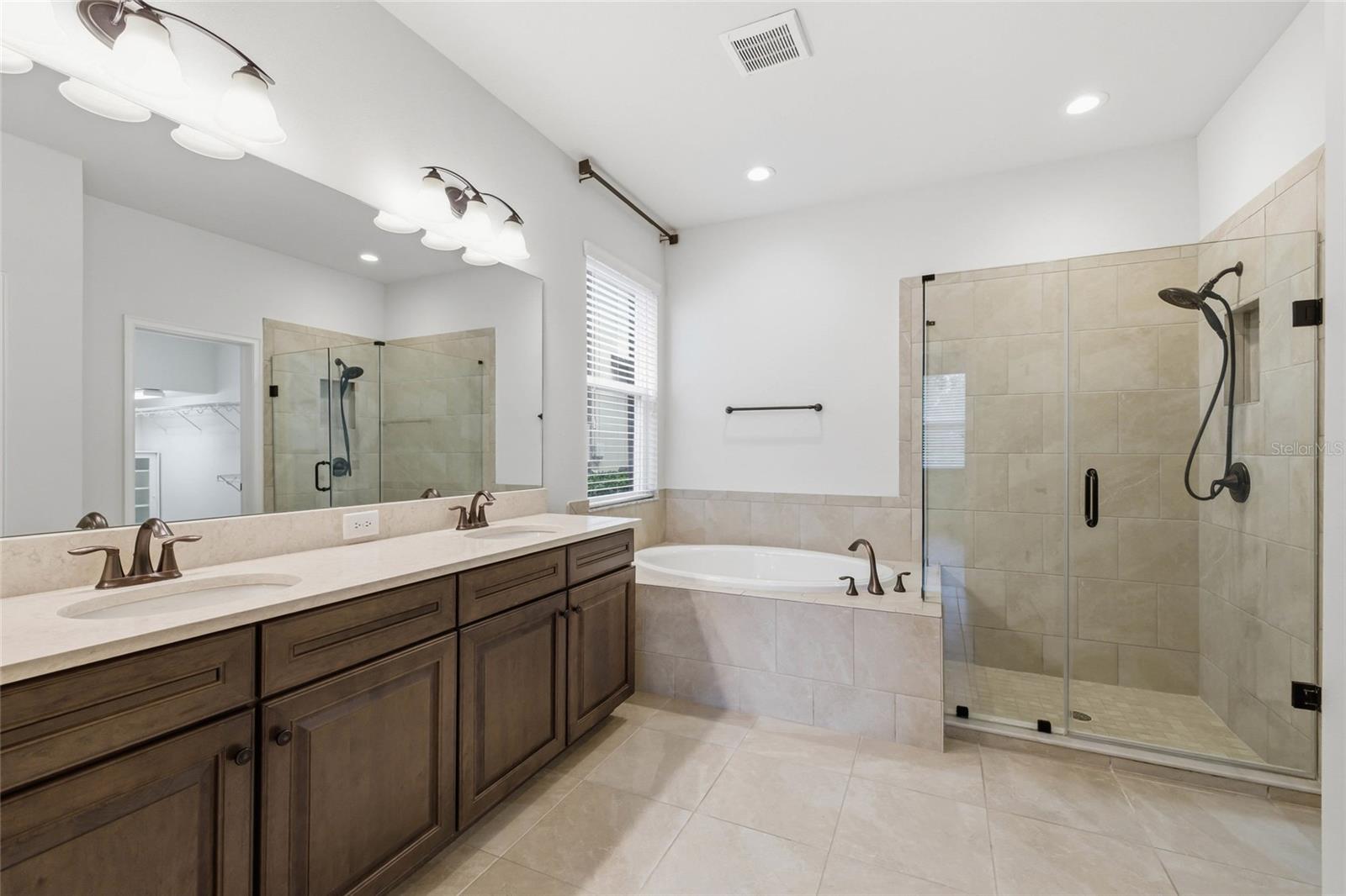 33140 AZALEA RIDGE DR, WESLEY CHAPEL, FL, 33545