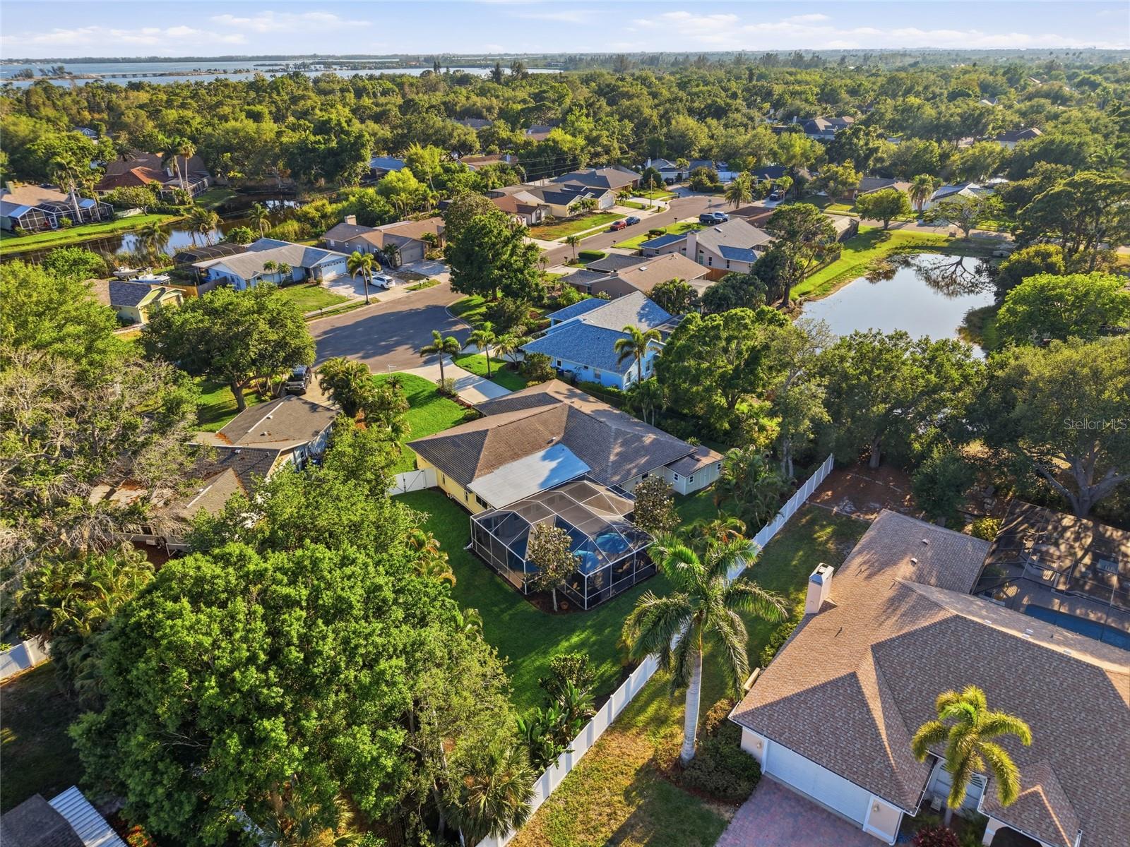 8304 12TH AVENUE DR NW, BRADENTON, FL, 34209