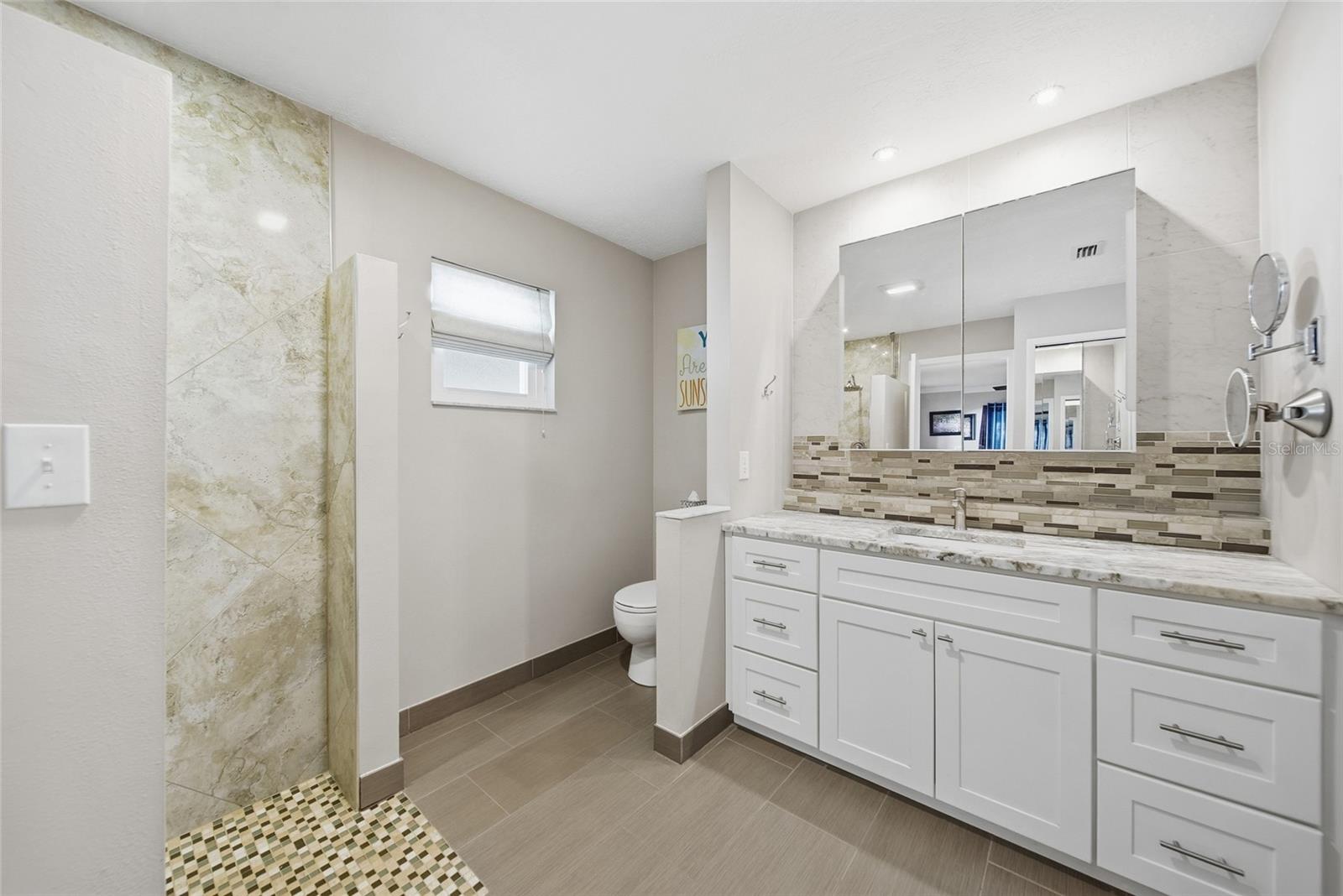 8304 12TH AVENUE DR NW, BRADENTON, FL, 34209