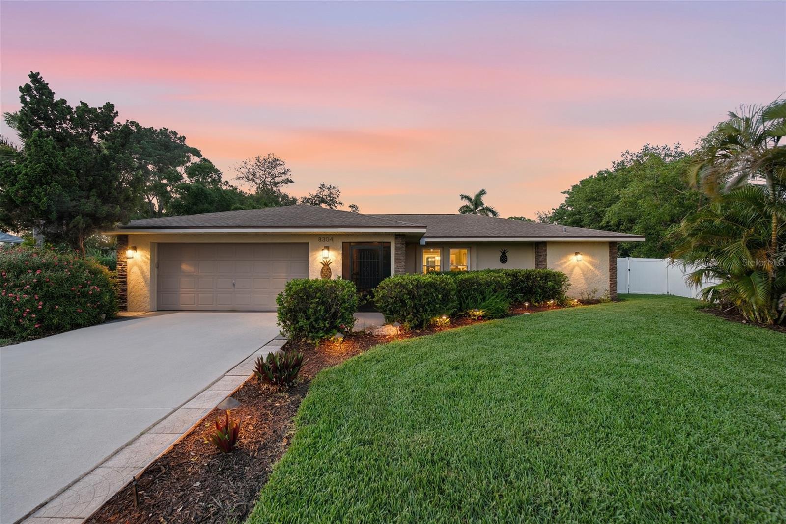8304 12TH AVENUE DR NW, BRADENTON, FL, 34209