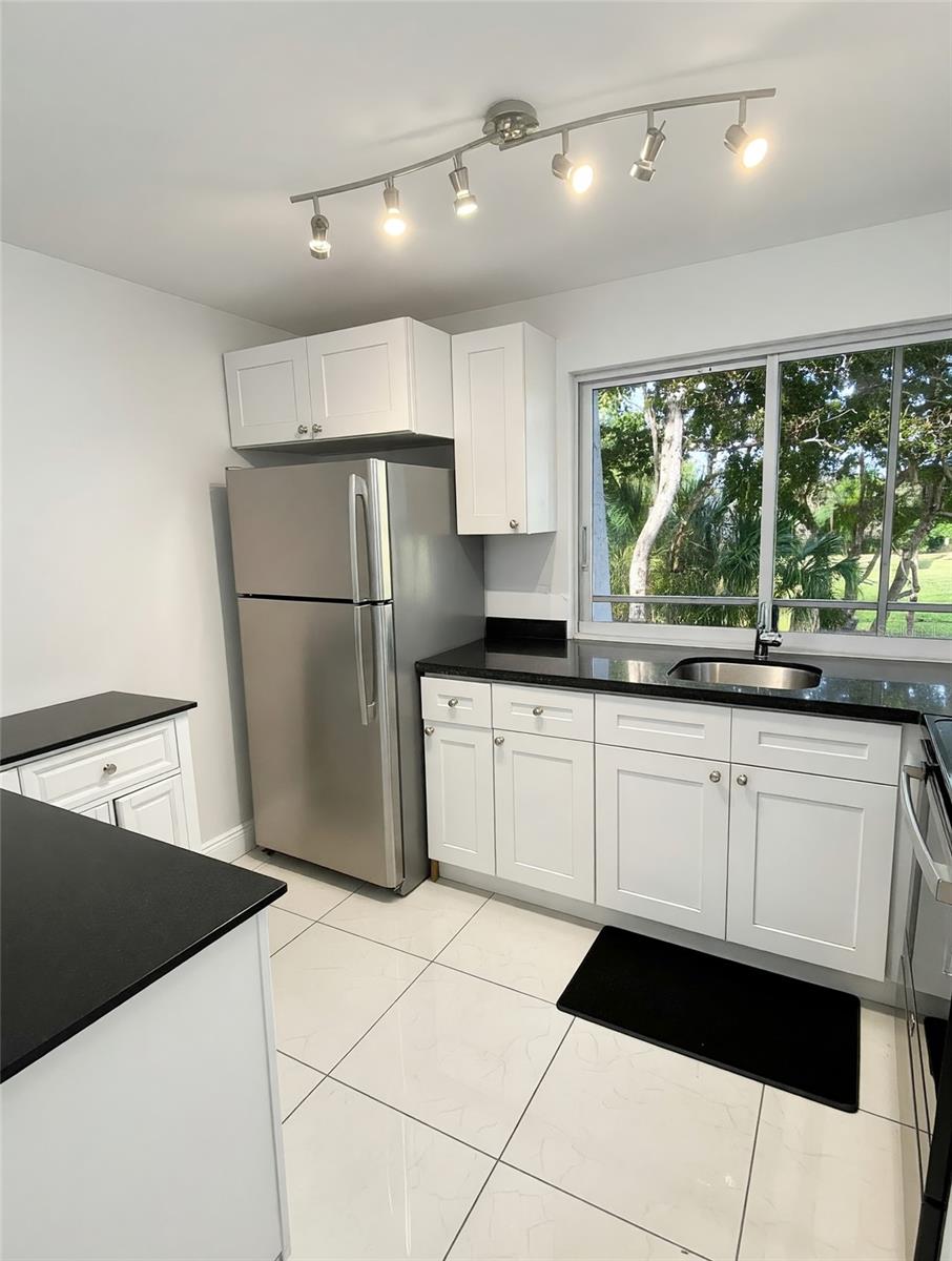 9080 LIME BLVD #307, TAMARAC, FL, 33321