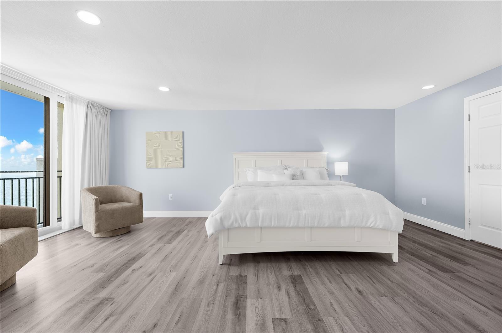 1380 GULF BLVD #PH 5, CLEARWATER BEACH, FL, 33767
