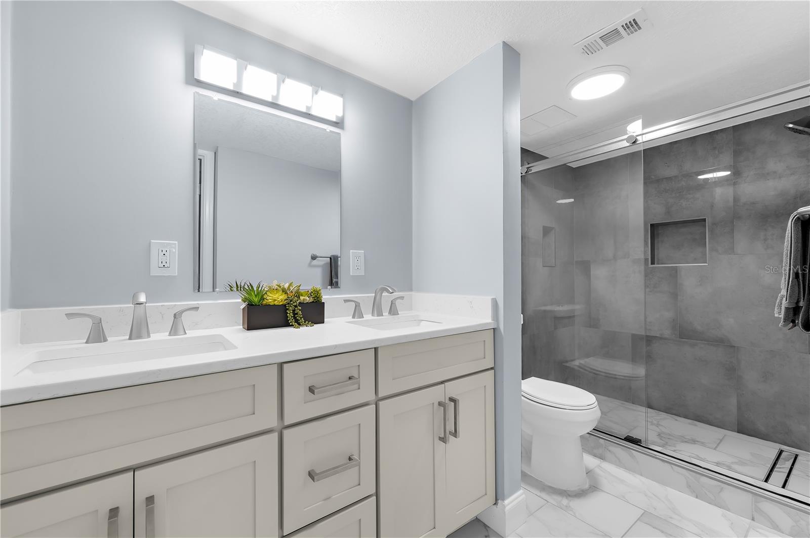 1380 GULF BLVD #PH 5, CLEARWATER BEACH, FL, 33767