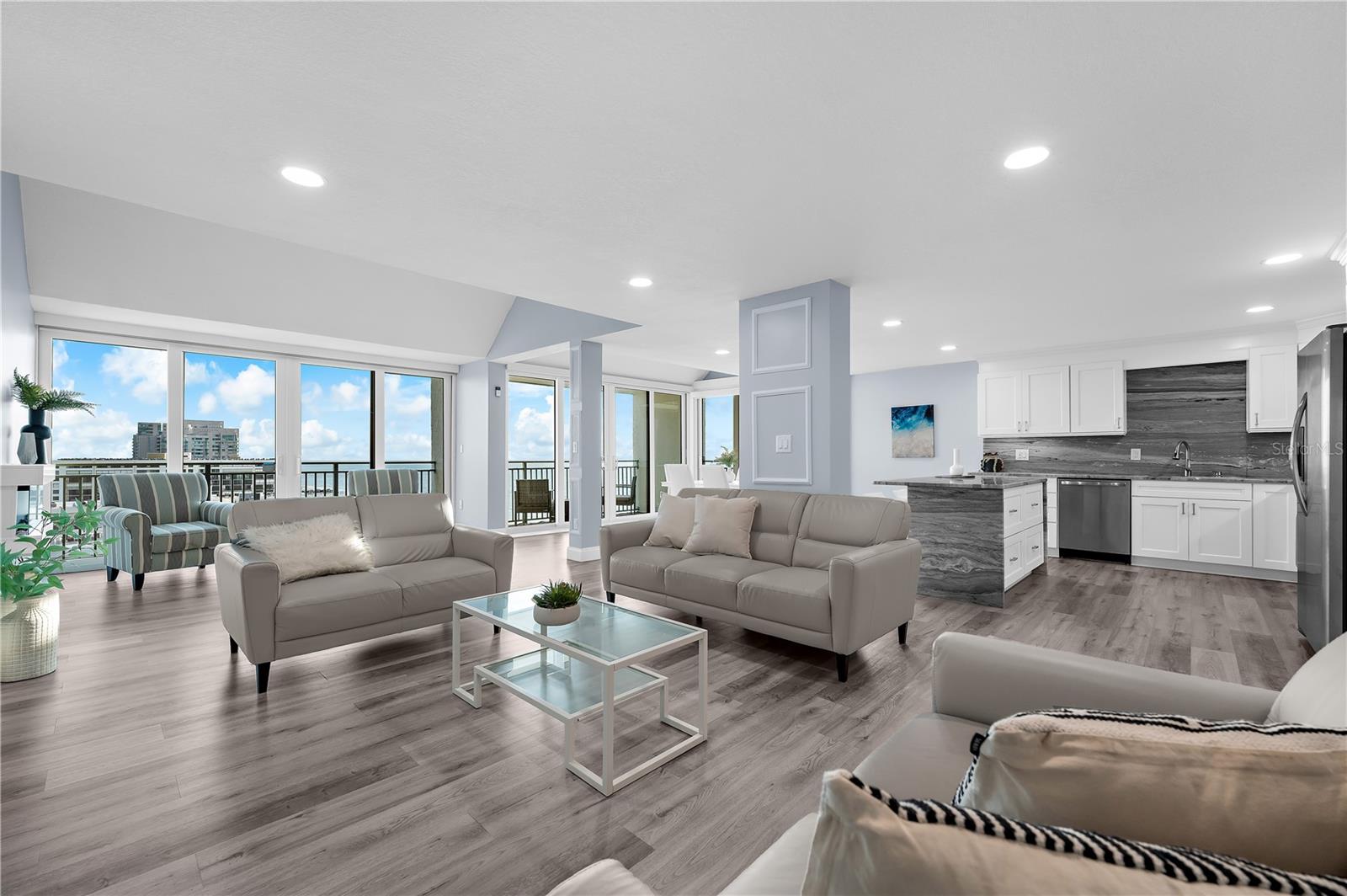 1380 GULF BLVD #PH 5, CLEARWATER BEACH, FL, 33767