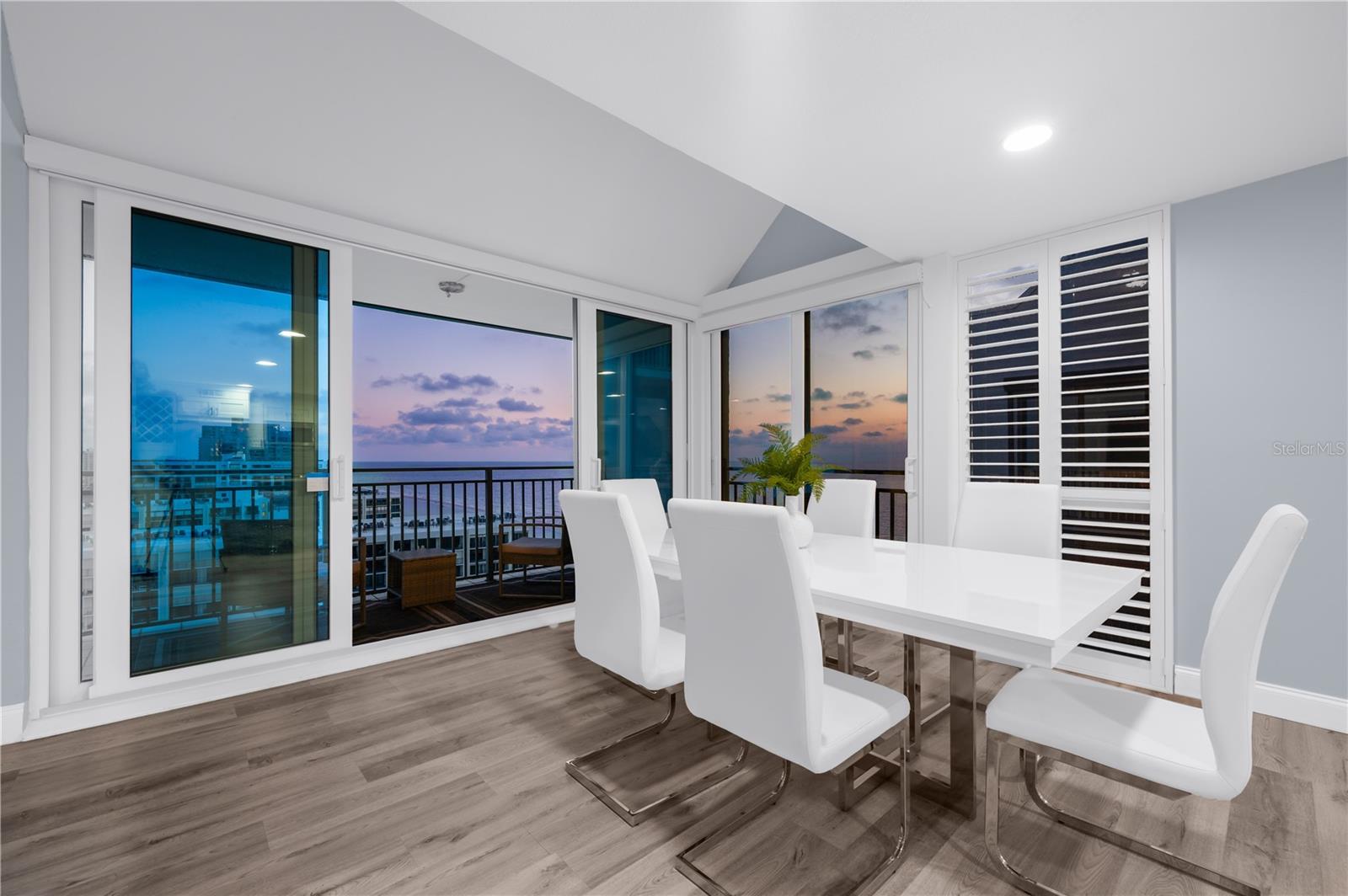 1380 GULF BLVD #PH 5, CLEARWATER BEACH, FL, 33767