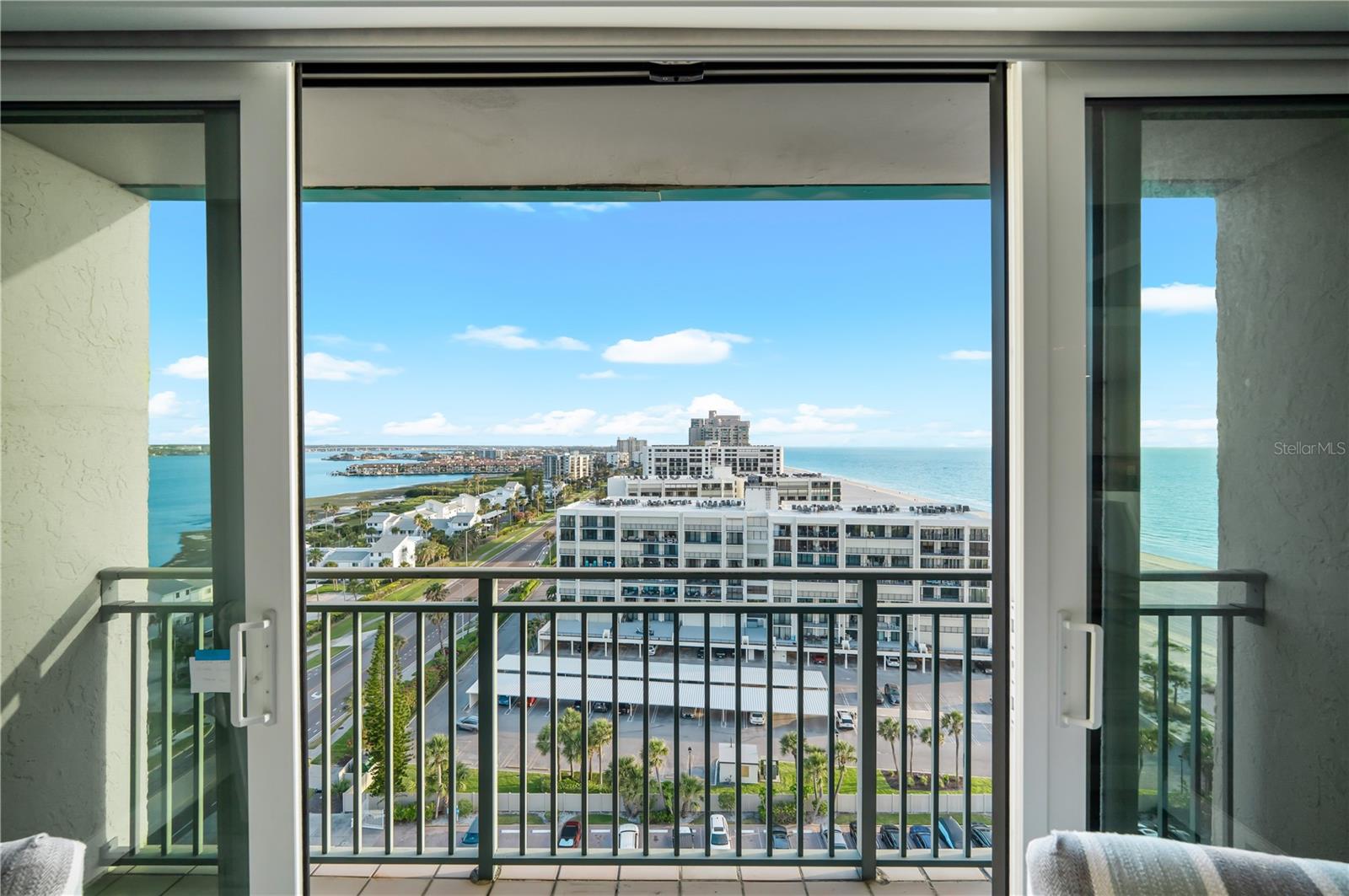 1380 GULF BLVD #PH 5, CLEARWATER BEACH, FL, 33767
