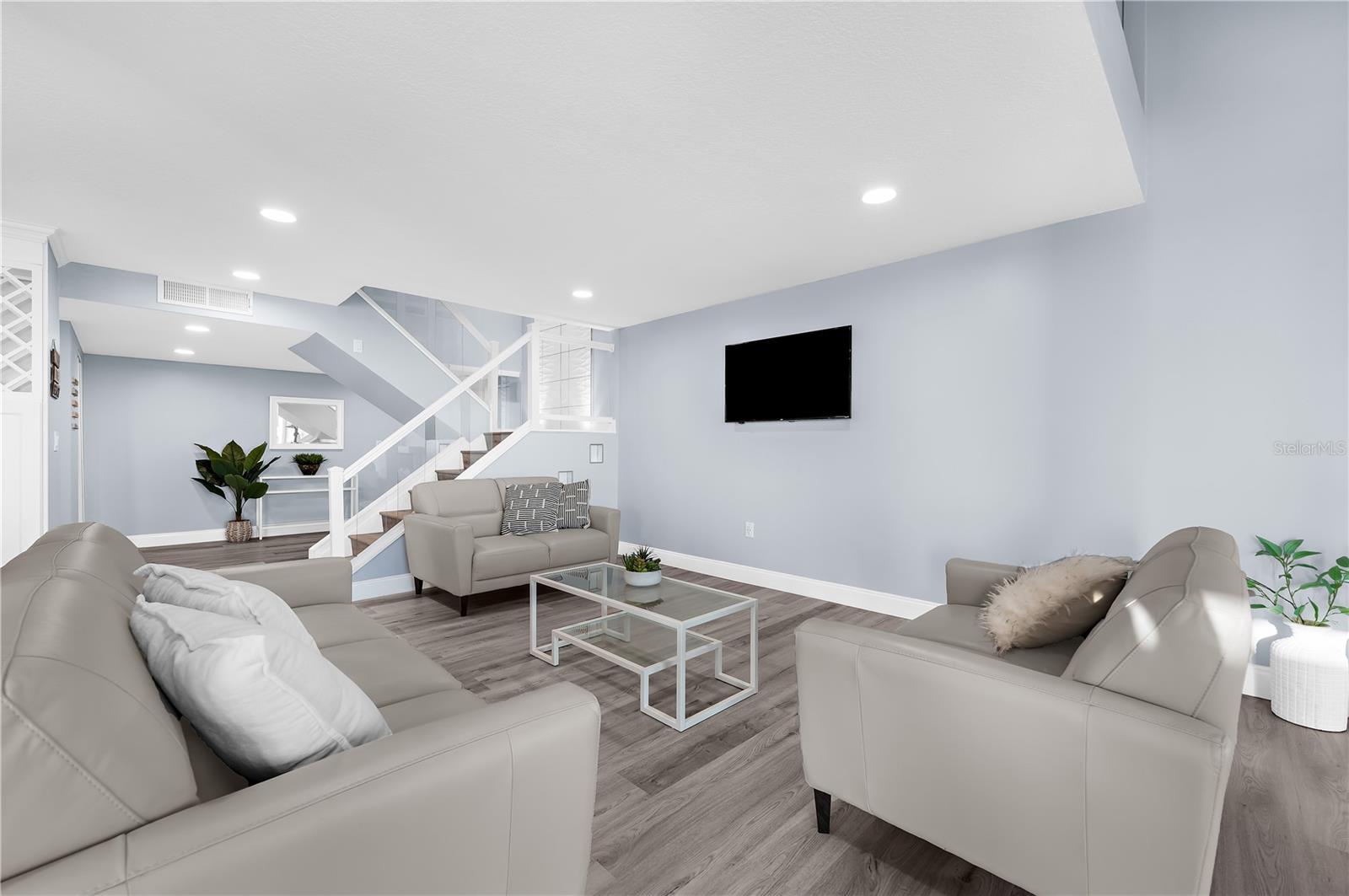 1380 GULF BLVD #PH 5, CLEARWATER BEACH, FL, 33767