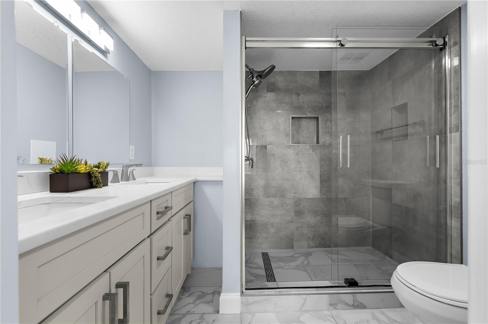 1380 GULF BLVD #PH 5, CLEARWATER BEACH, FL, 33767
