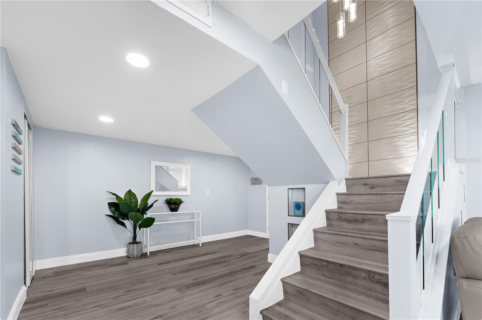1380 GULF BLVD #PH 5, CLEARWATER BEACH, FL, 33767