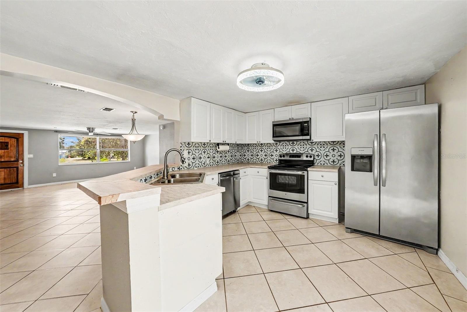 6145 MAPLEWOOD DR, NEW PORT RICHEY, FL, 34653
