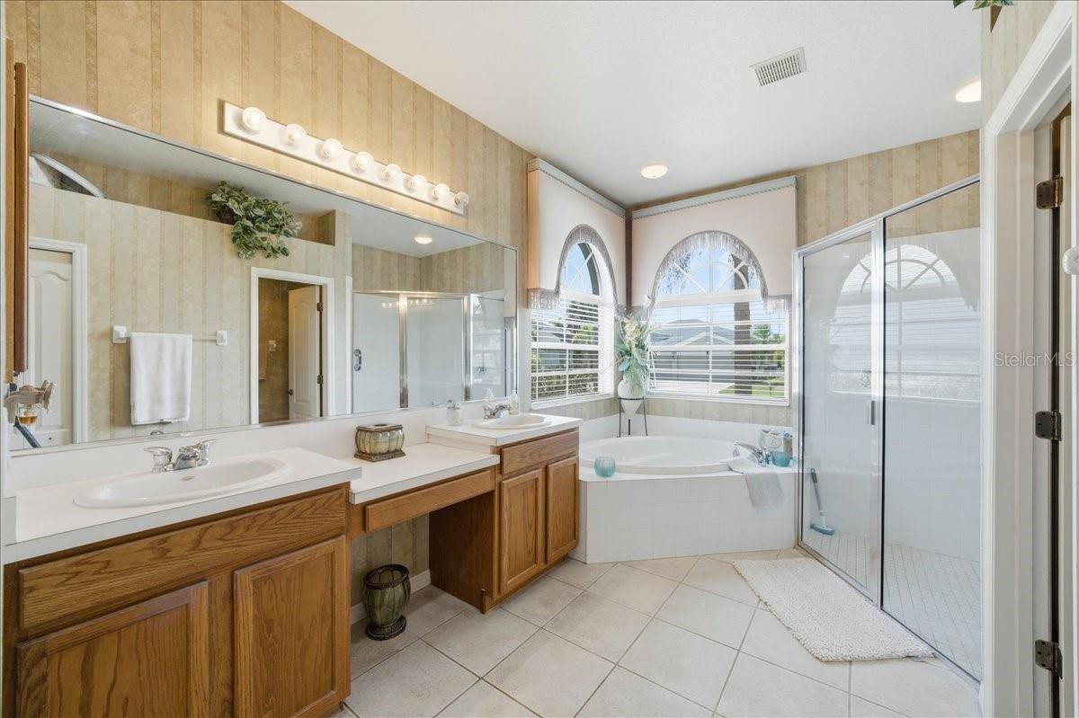 6210 IKES CABIN CT, PALMETTO, FL, 34221