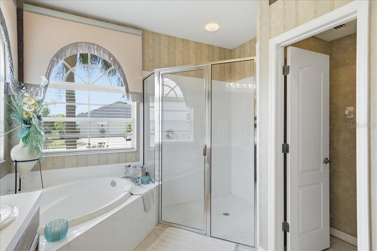 6210 IKES CABIN CT, PALMETTO, FL, 34221