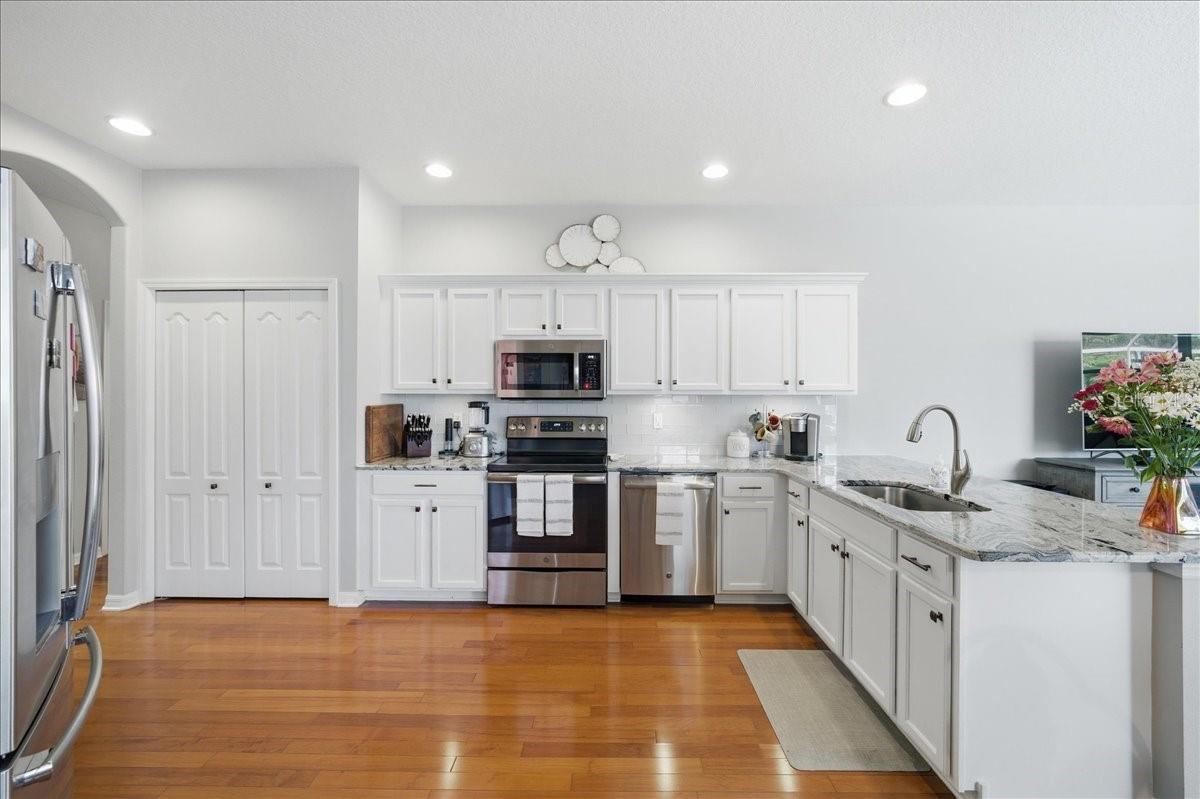 6210 IKES CABIN CT, PALMETTO, FL, 34221
