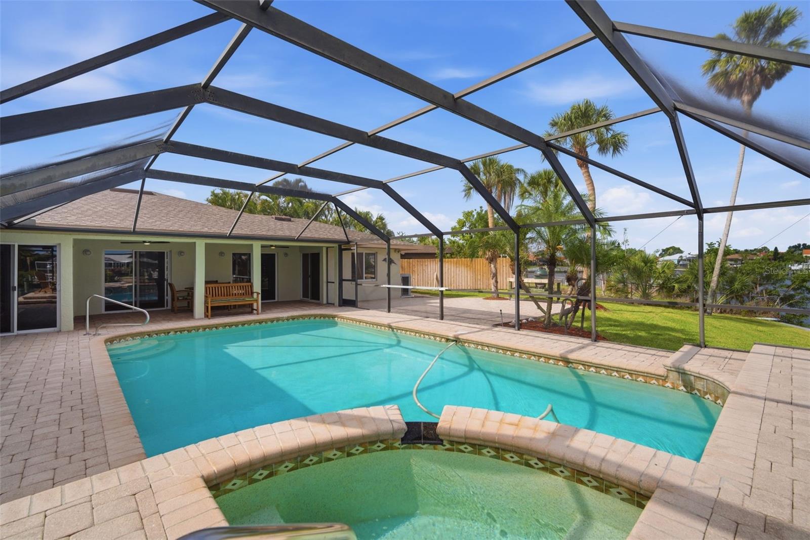 773 KINGSTON CT, APOLLO BEACH, FL, 33572