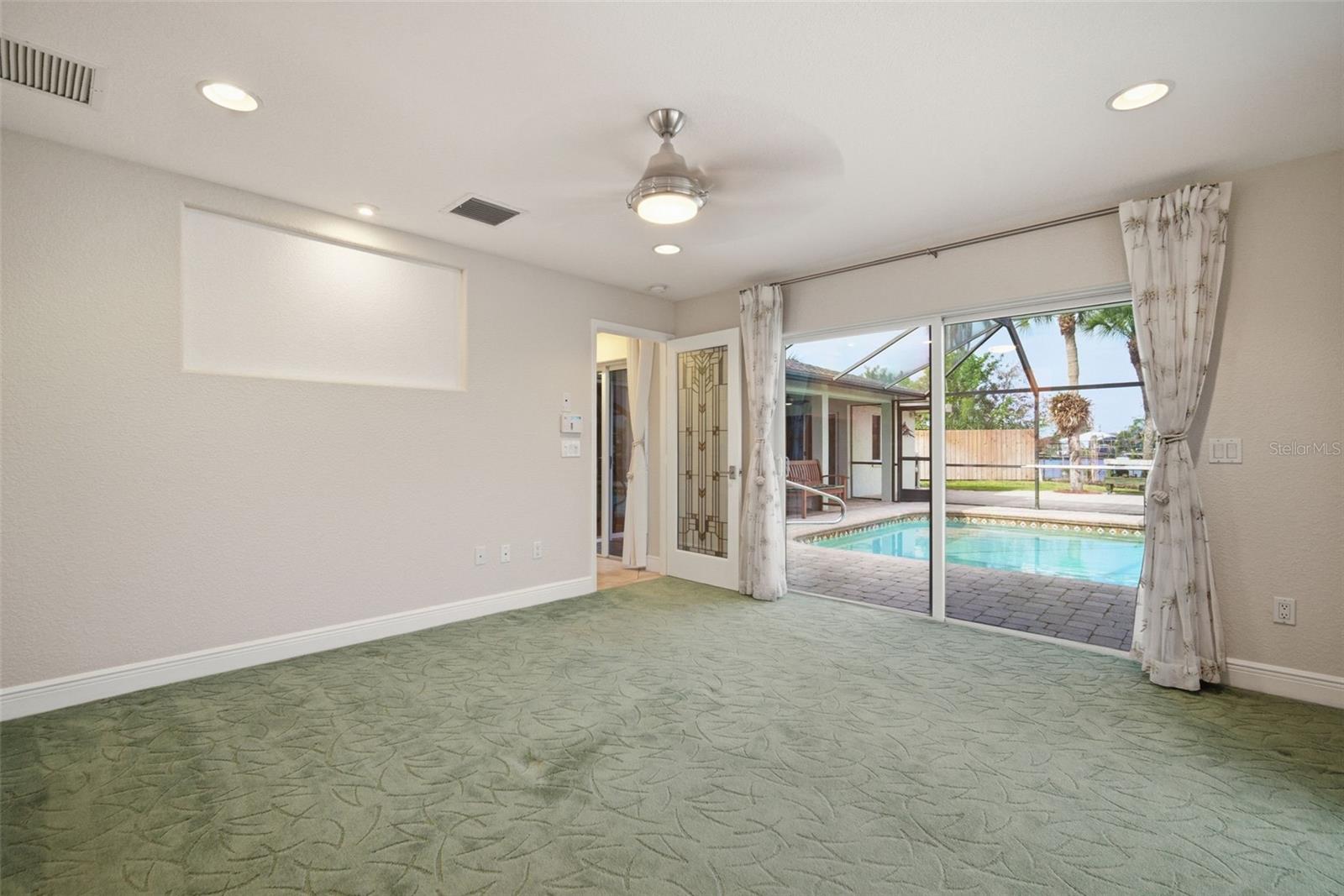 773 KINGSTON CT, APOLLO BEACH, FL, 33572