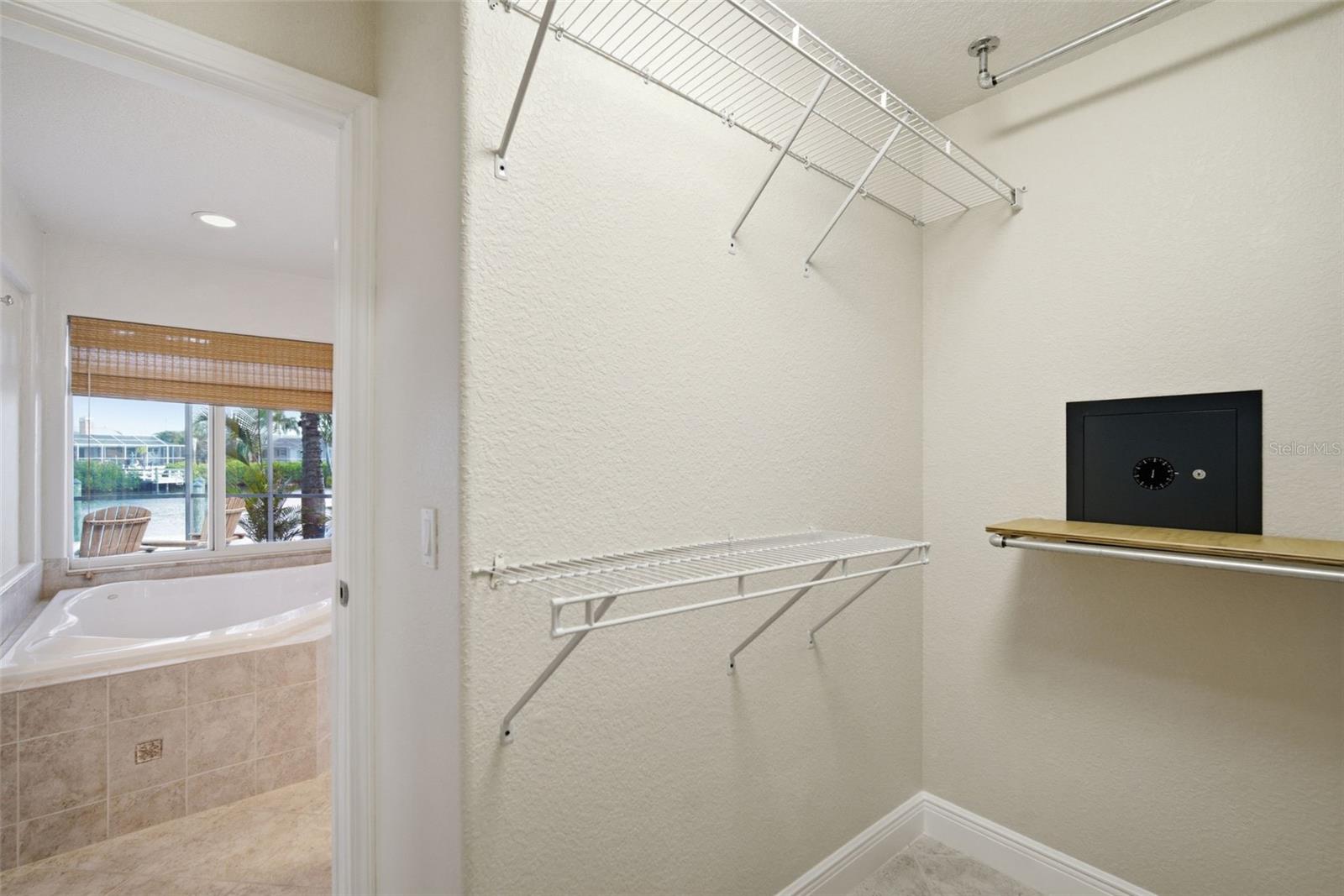 773 KINGSTON CT, APOLLO BEACH, FL, 33572