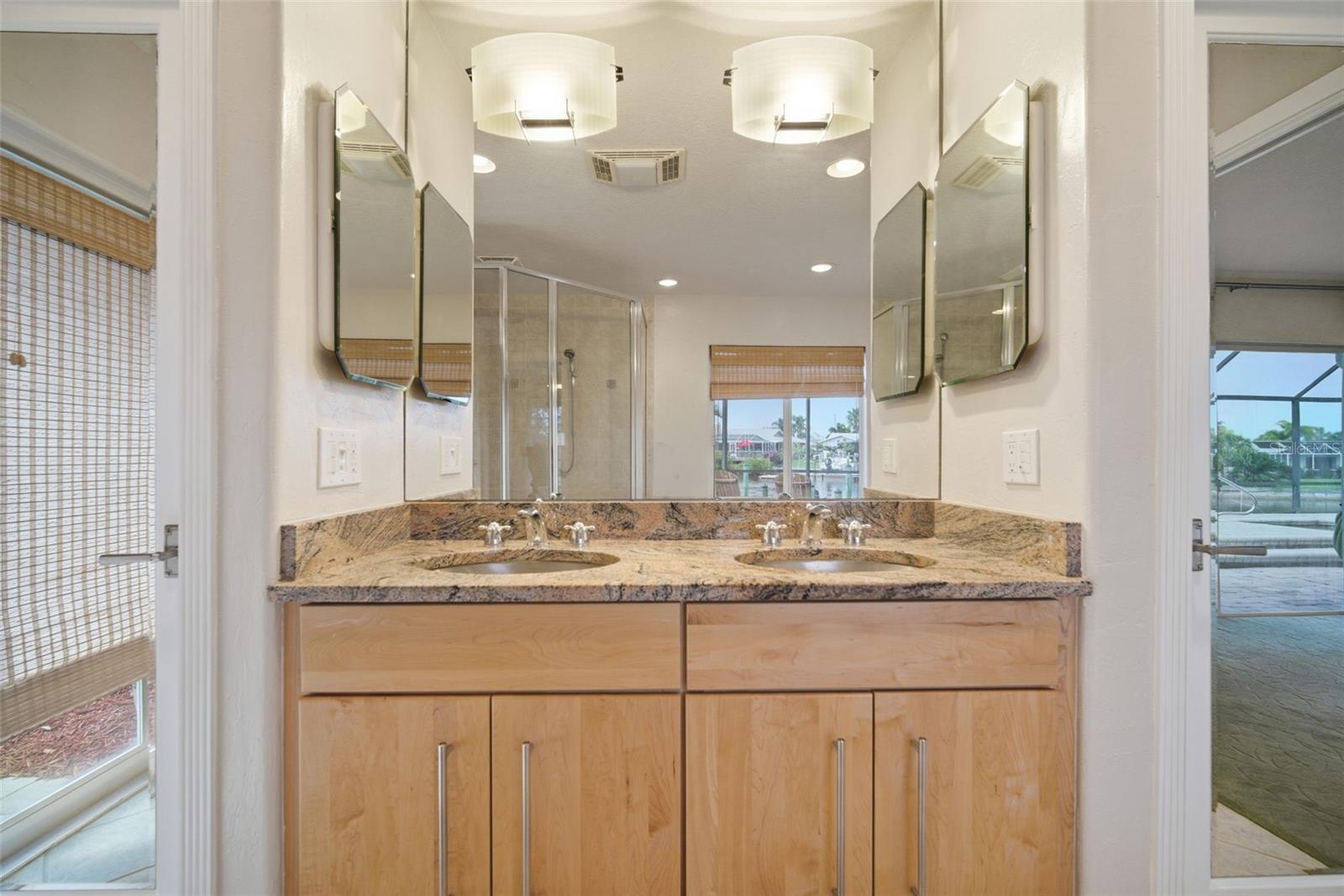773 KINGSTON CT, APOLLO BEACH, FL, 33572