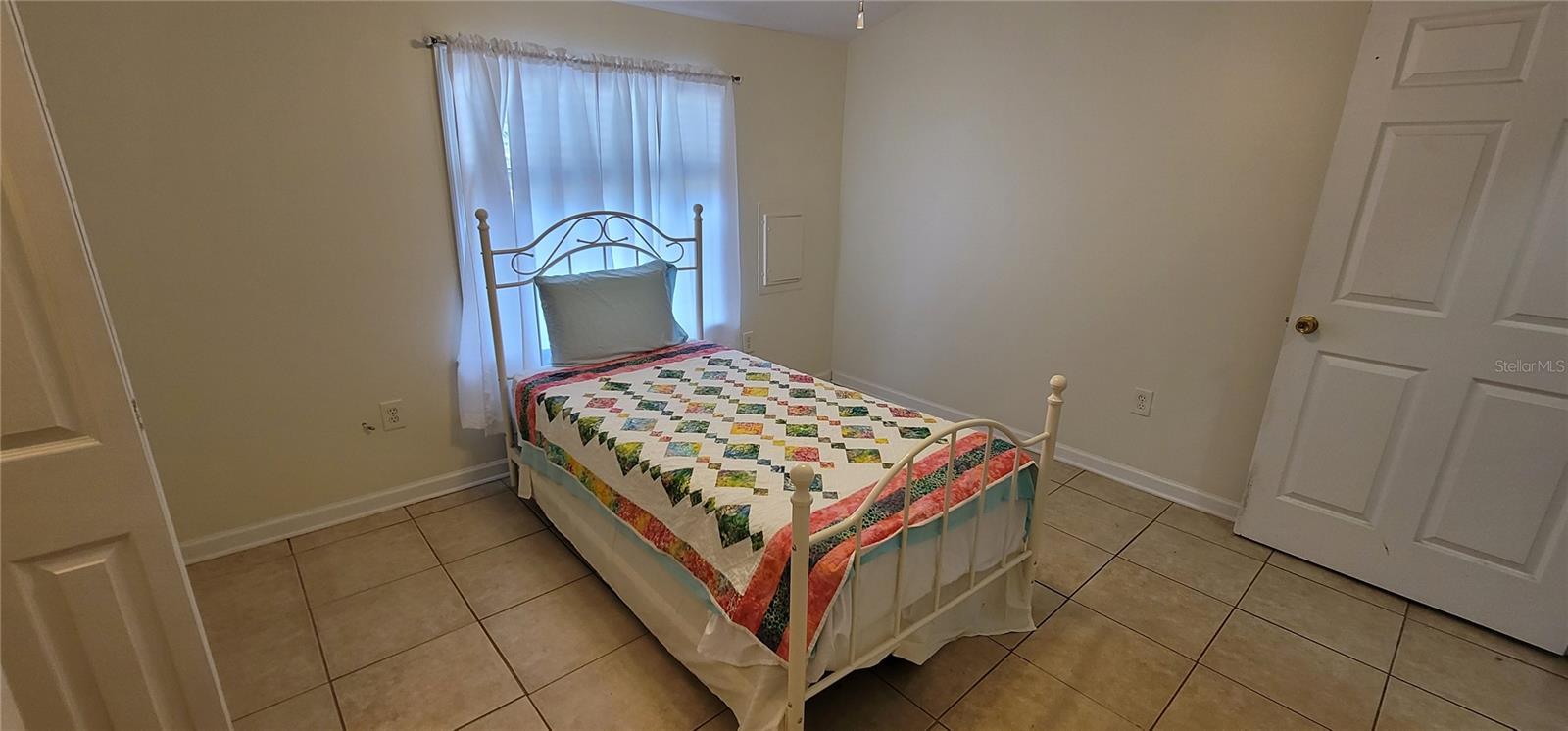 2912 HAWTHORNE ST, SARASOTA, FL, 34239
