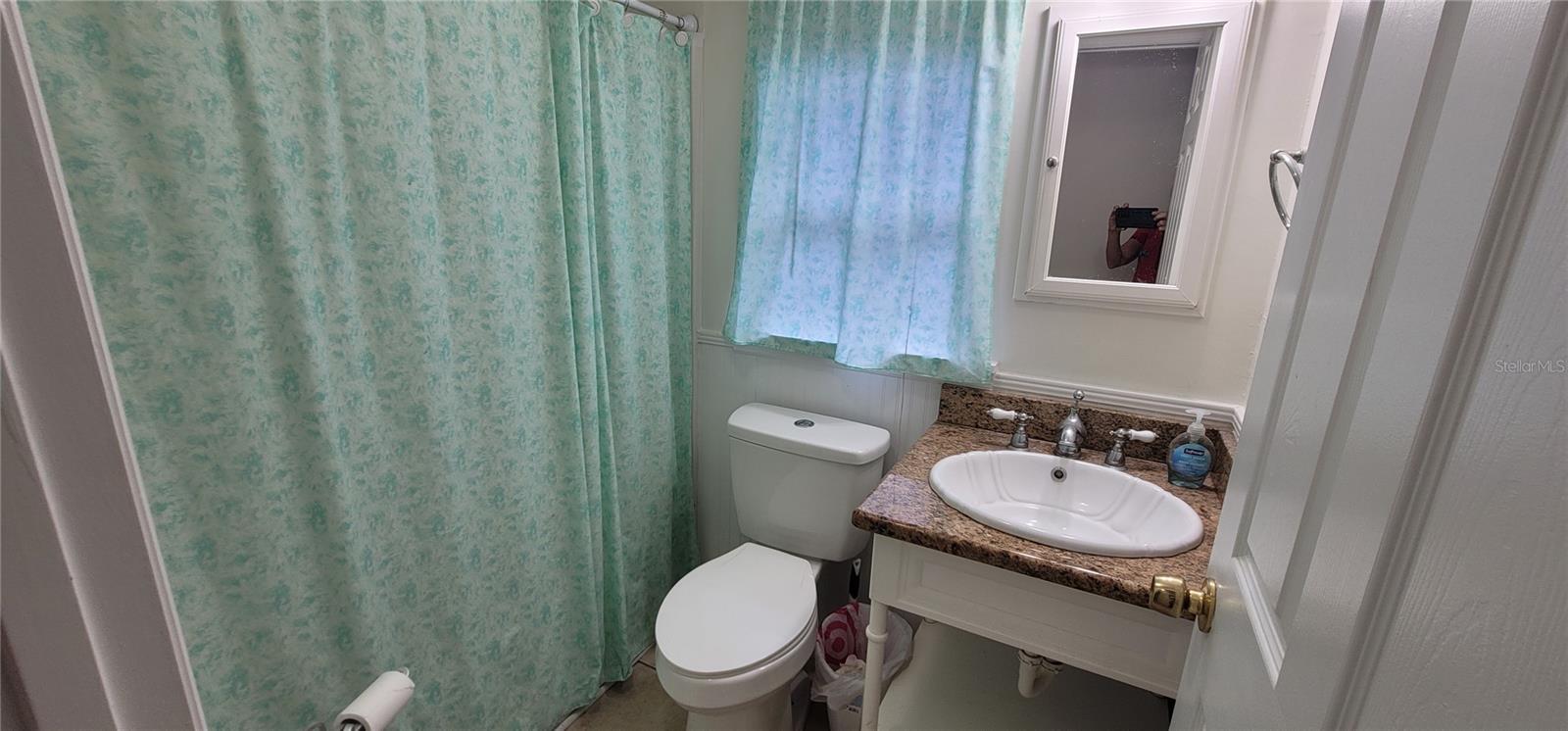 2912 HAWTHORNE ST, SARASOTA, FL, 34239