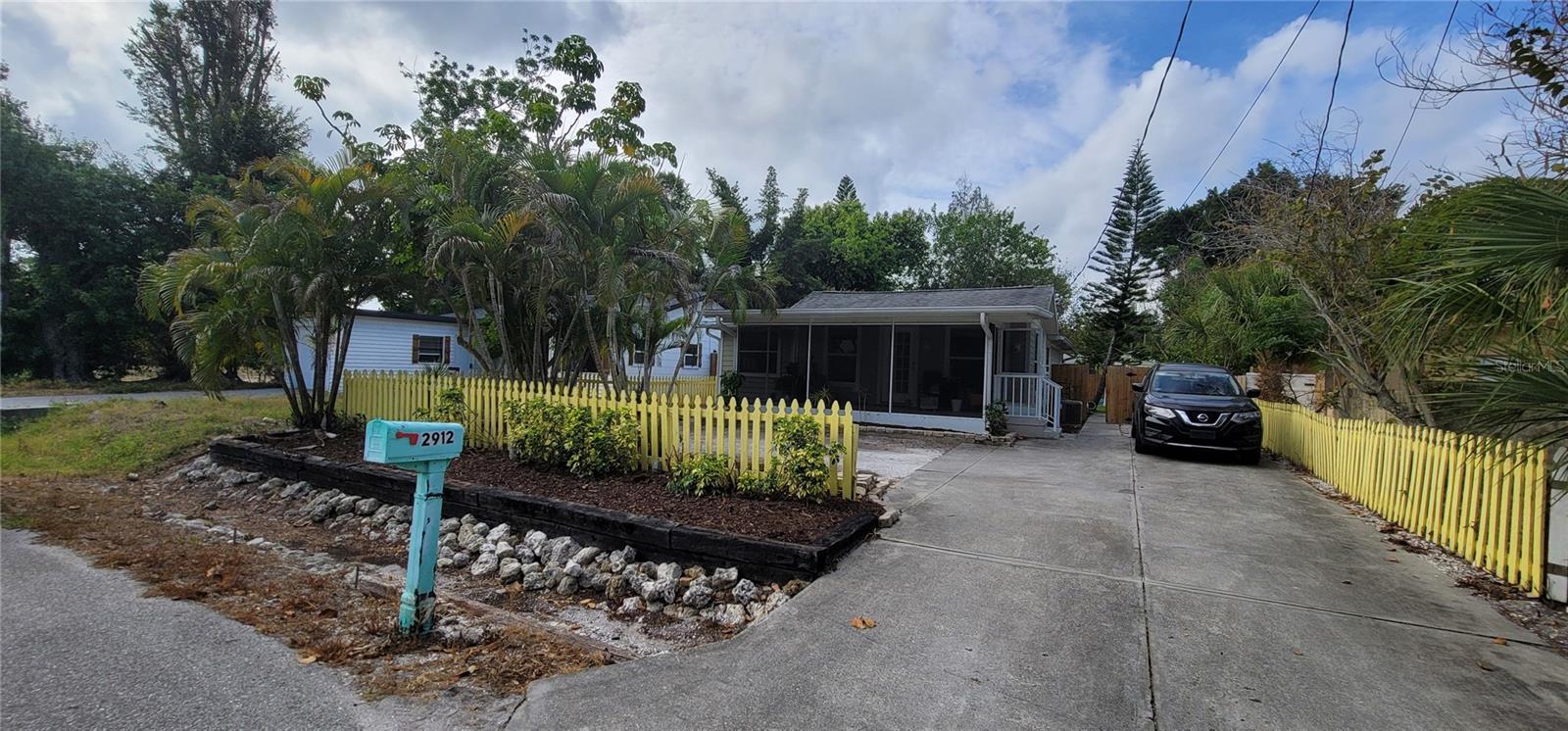 2912 HAWTHORNE ST, SARASOTA, FL, 34239
