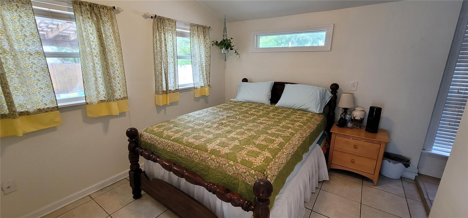2912 HAWTHORNE ST, SARASOTA, FL, 34239