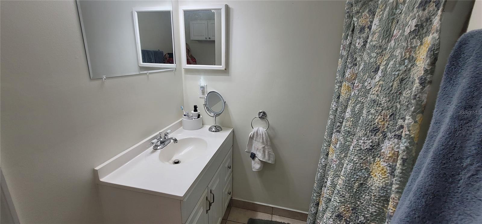 2912 HAWTHORNE ST, SARASOTA, FL, 34239