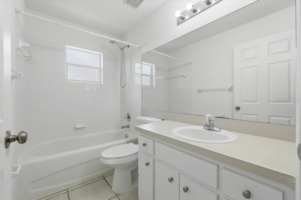 3221 MERLOT DR, LAKELAND, FL, 33811