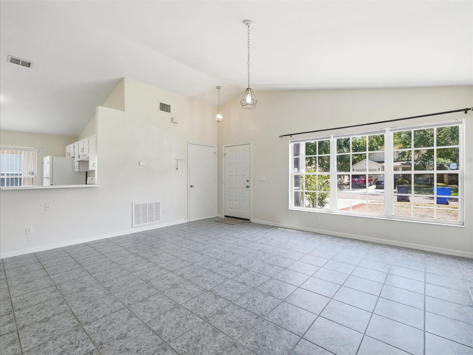 2480 SAGEMONT DR, BRANDON, FL, 33511