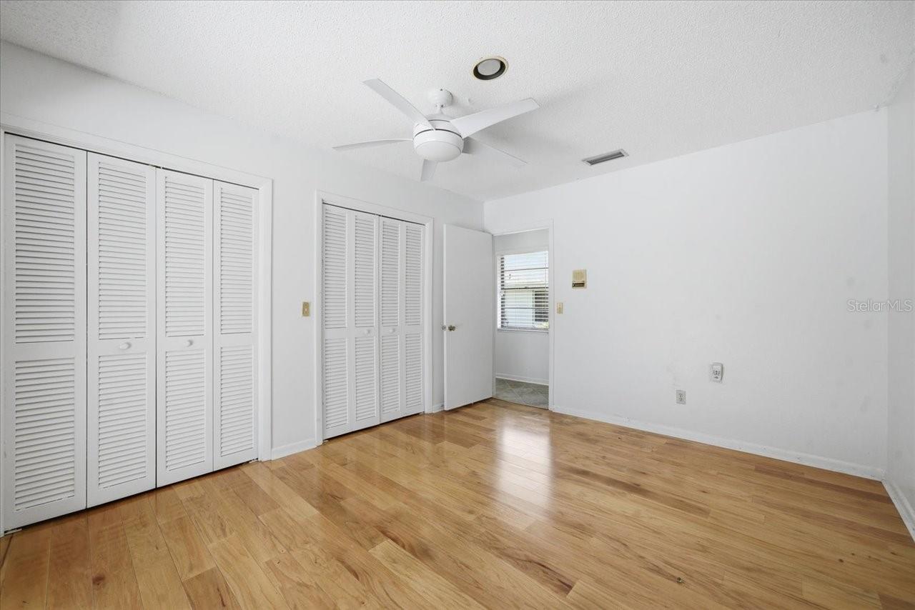 4326 MIDDLE LAKE DR, TAMPA, FL, 33624