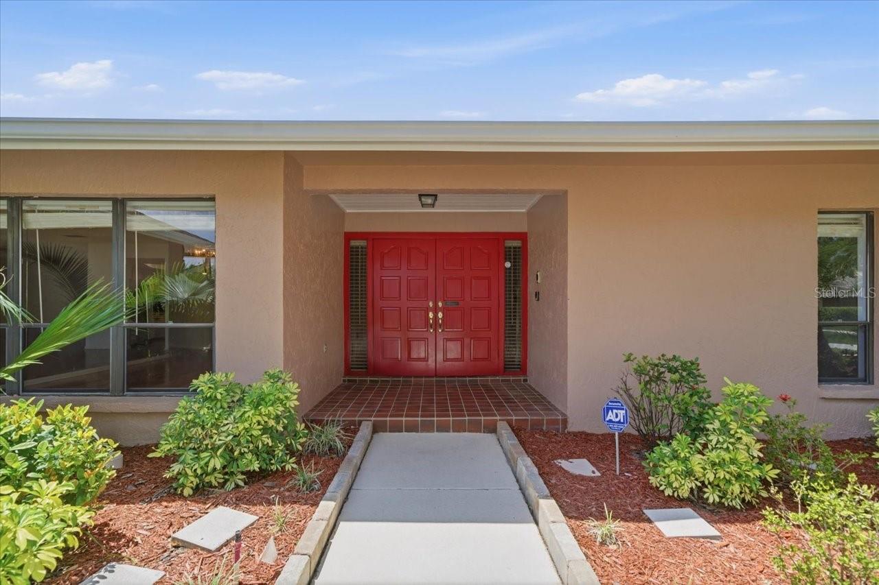 4326 MIDDLE LAKE DR, TAMPA, FL, 33624