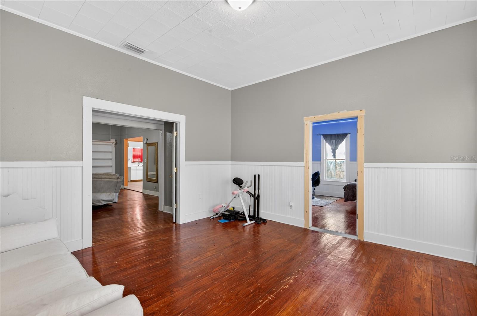 200 N ORANGE AVE, FORT MEADE, FL, 33841