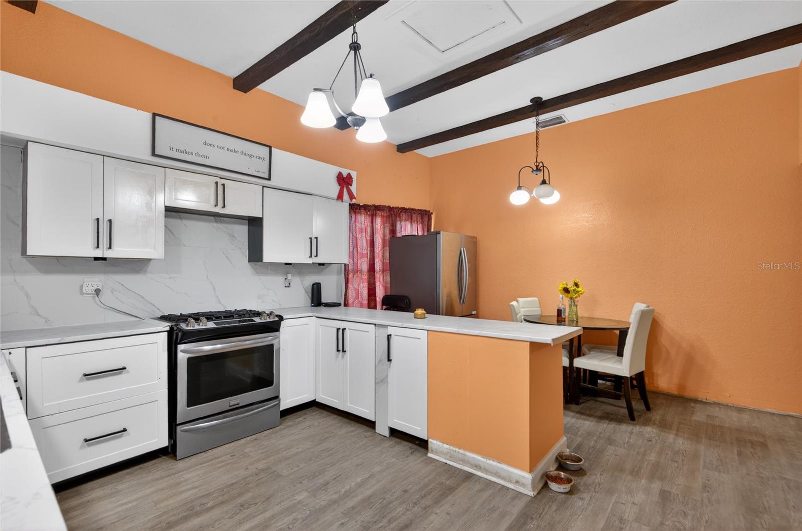 200 N ORANGE AVE, FORT MEADE, FL, 33841